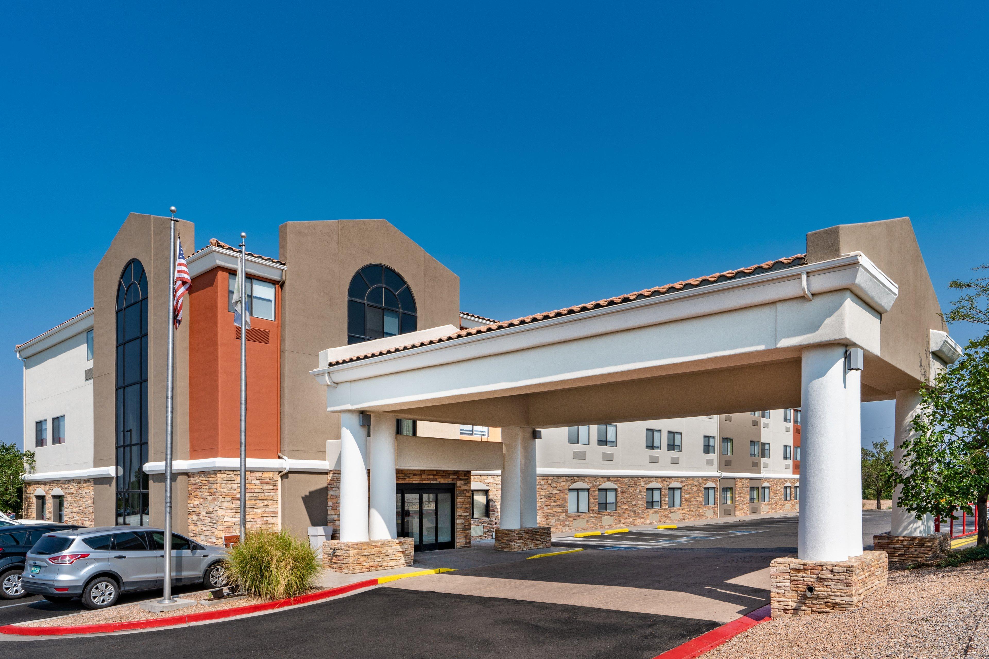 Holiday Inn Express Hotel & Suites Albuquerque - North Balloon Fiesta Park By Ihg Exterior foto